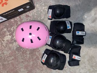 Patines blancos talla 32 con protecciones