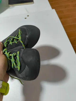 Pies de gato escalada niños