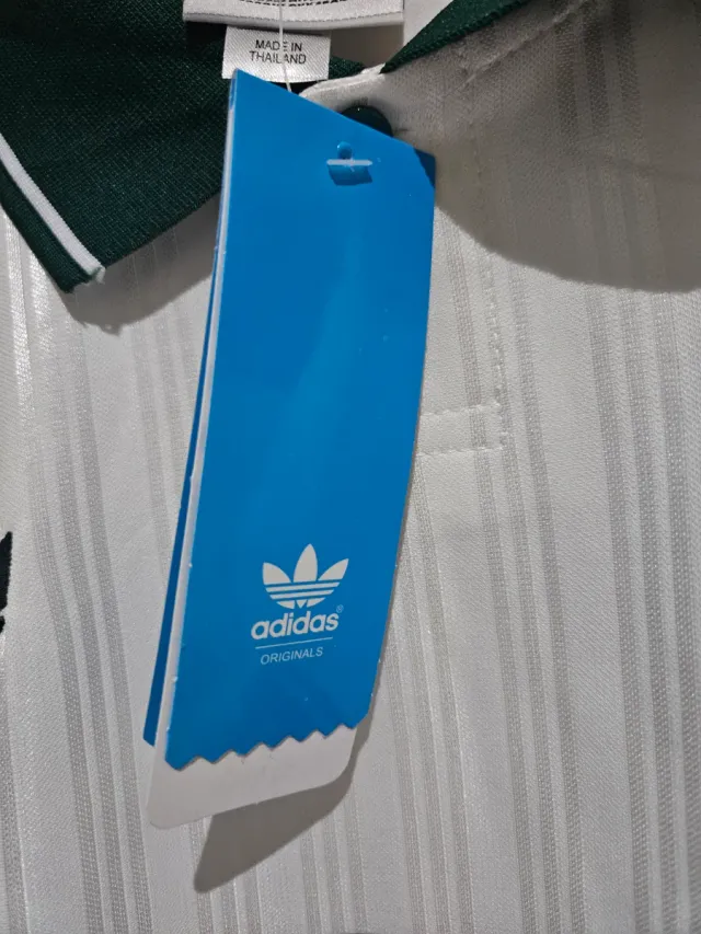 Camiseta Adidas Oasis Edición Especial Talla L