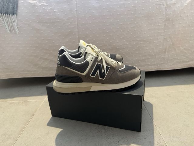 Zapatillas New Balance Talla 42 Gris/Blanco