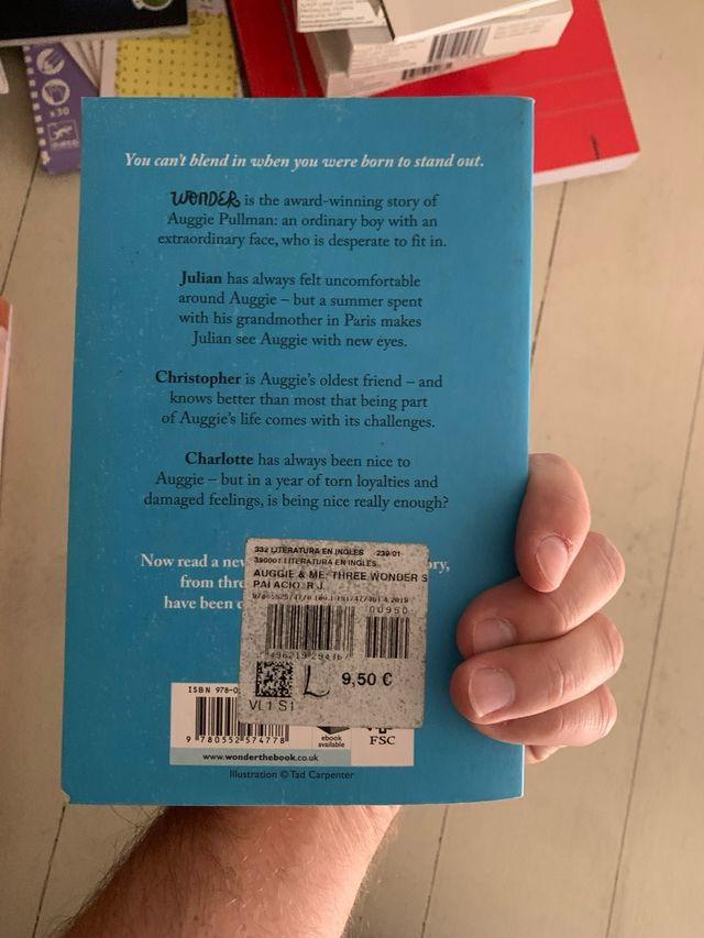 AUGGIE & ME: THREE WONDER