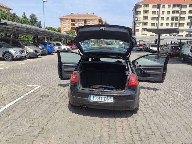 🚗 Golf GTI 2.0 TFSI 200CV DSG