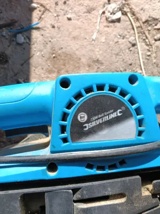 Lijadora de banda Silverline 730W