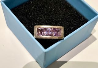 Anillo Plata con adornos Morados