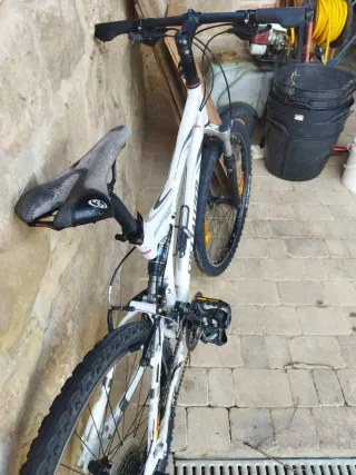 Bicicleta Montaña Doble Suspensión Specialized