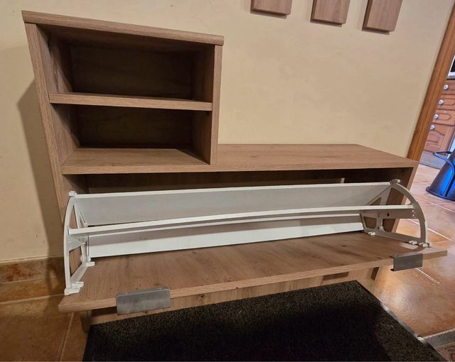 Mueble recibidor con espejo y zapatero