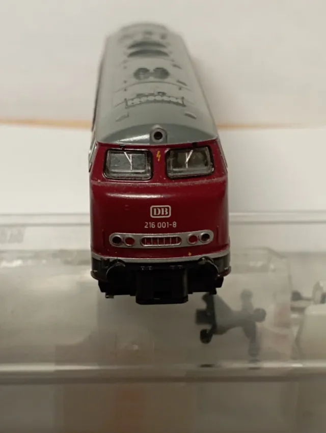 Locomotora Minitrix Br216 Escala N