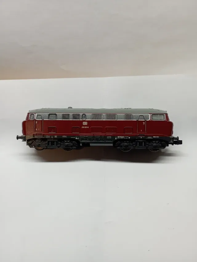 Locomotora Minitrix Br216 Escala N