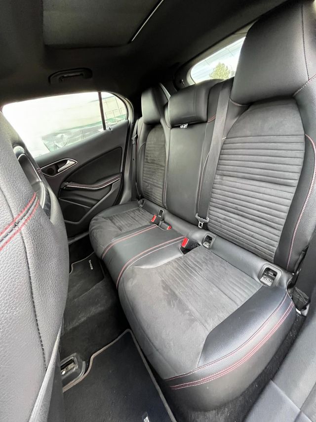 Mercedes GLA 180 AMG Line - 2019 - golpe frontal