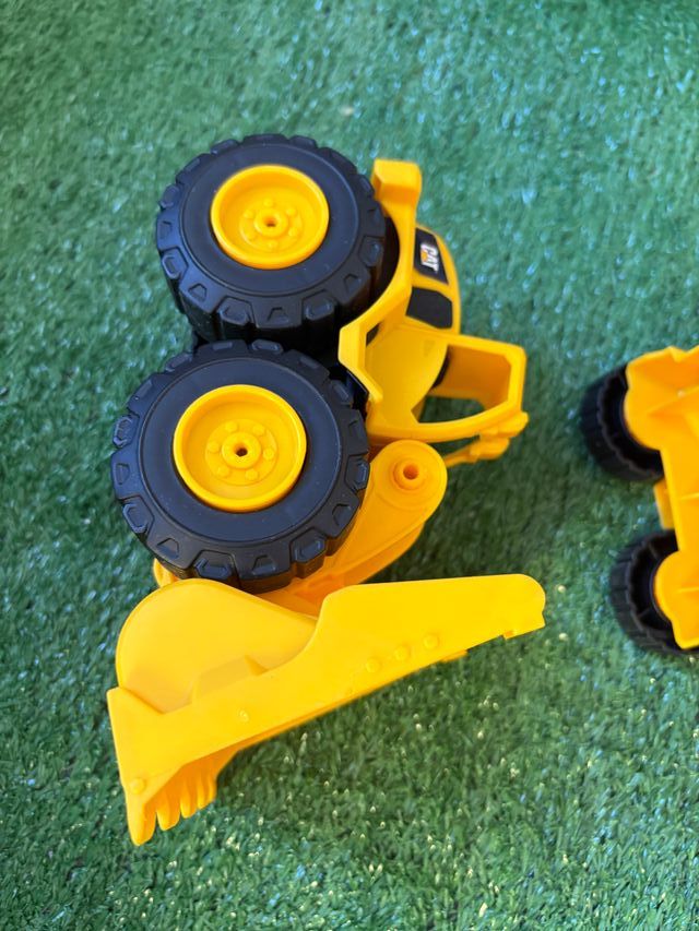 Set 3 Veicoli CAT 18 cm