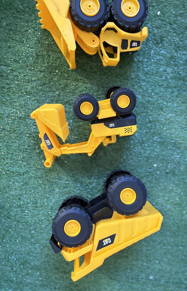 Set 3 Veicoli CAT 18 cm