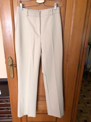 Pantalón mujer Zara, recto beige, abertura tobillo