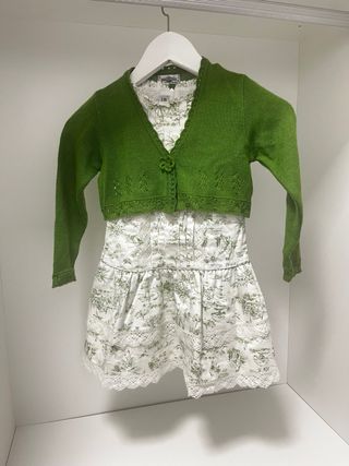 Vestido ceremonia niña 6-7 años. Regalo chaqueta.