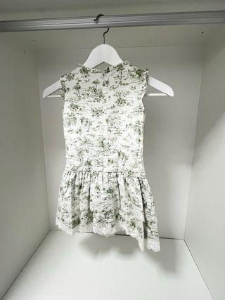 Vestido ceremonia niña 6-7 años. Regalo chaqueta.