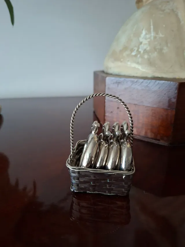 Lote 2 jarrones plata lazo