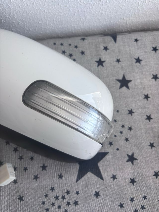 Espejo retrovisor izquierdo Toyota Auris blanco