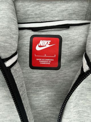 SUDADERA NIKE TECH FLEECE