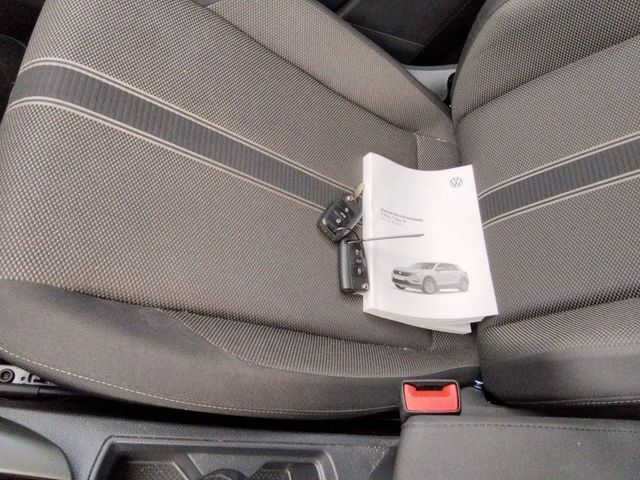 Volkswagen T-Roc Advance R-Line 1.0 TSI 81 kW (110 CV)