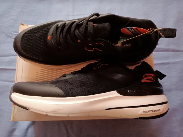 Zapatillas Skechers Negras