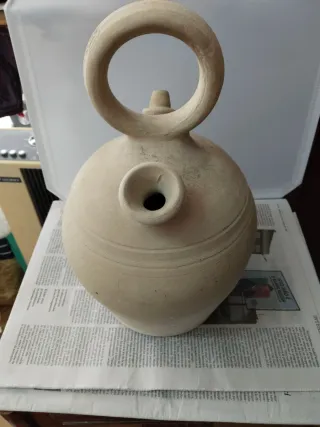 Botijo antiguo LA NAVA