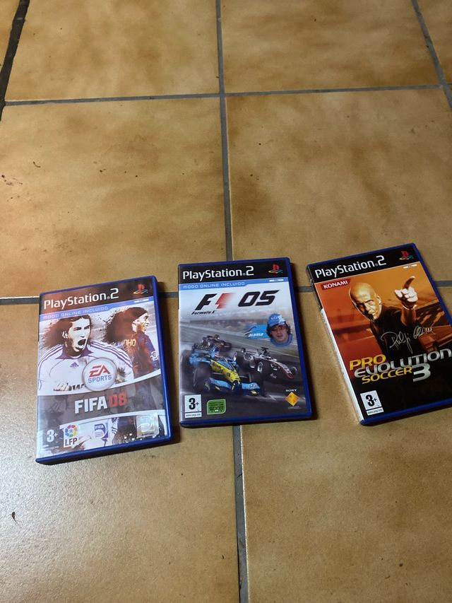 Juegos PS2: FIFA 08, F1 05, PES 3