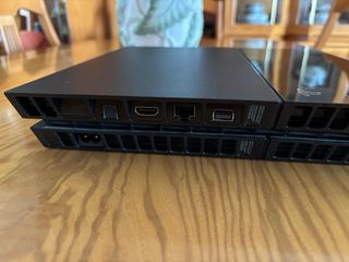 PS4 500GB Negra con mandos