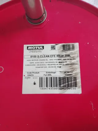 Bidón Aceite Motul con Bomba 5w30 208L nuevo 1200e