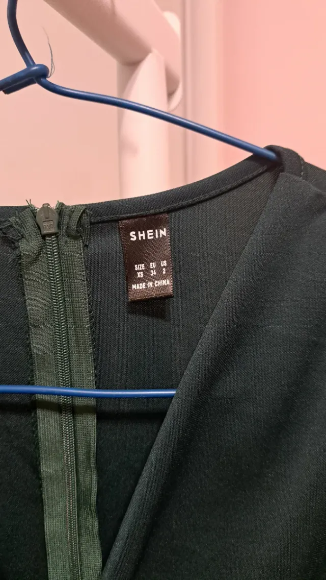 Vestido verde manga larga