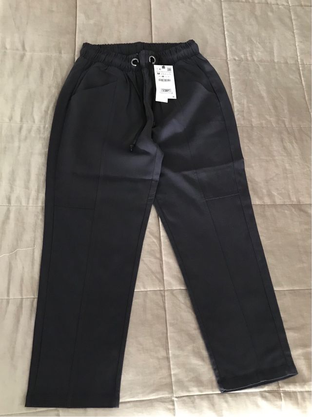 Pantalón ZARA gris talla M con etiqueta