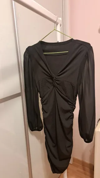 Vestido negro elegante