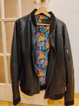 Cazadora bomber de piel