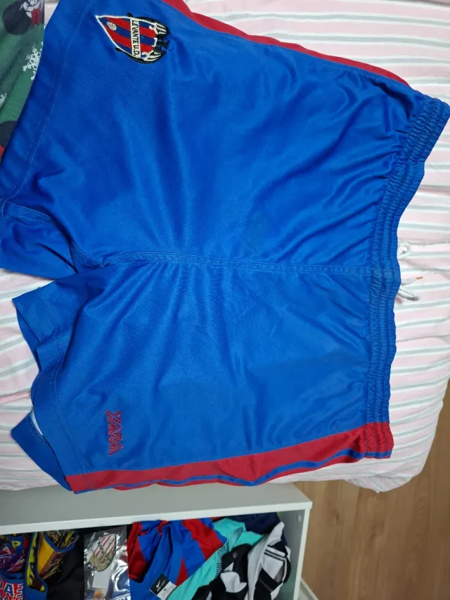 Pantalones cortos vintage Levante Xara