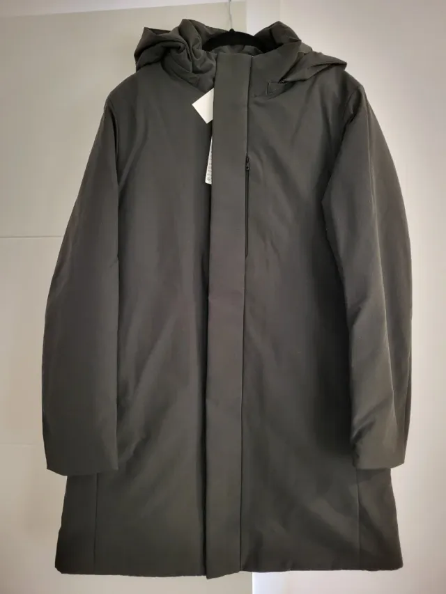 Abrigo Uniqlo plumón verde XS-S.