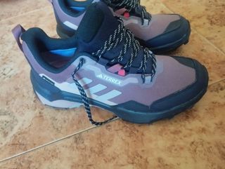 Adidas Terrex Chica. nuevas sin usar .