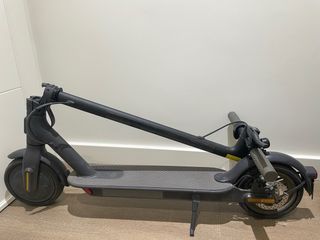 Patinete Eléctrico Xiaomi Mi Scooter 1S