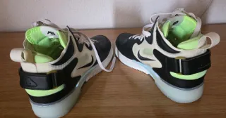 Nike Air Force 1 Talla 42 Negro/Verde