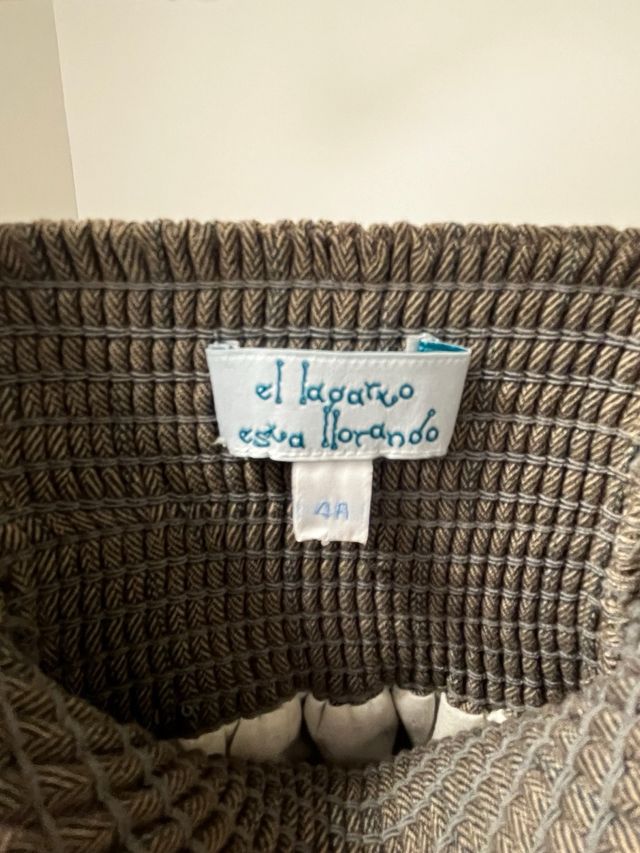 Vestido niña 4 años marrón con rayas verdes.