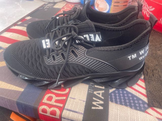 Pack 2 pares zapatillas deportivas nuevas