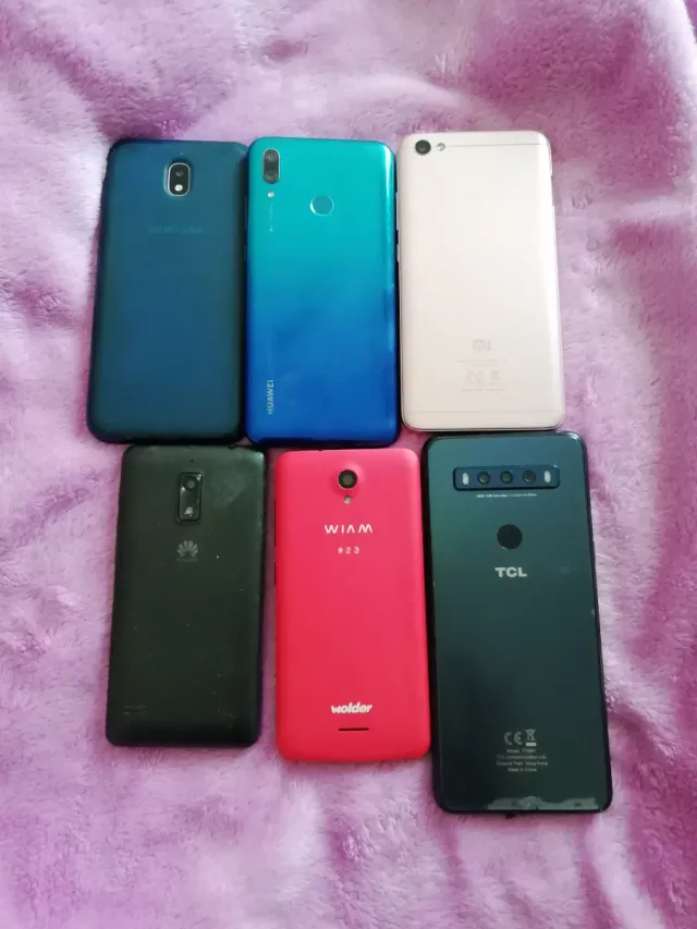 Móviles para piezas (Huawei, Samsung)