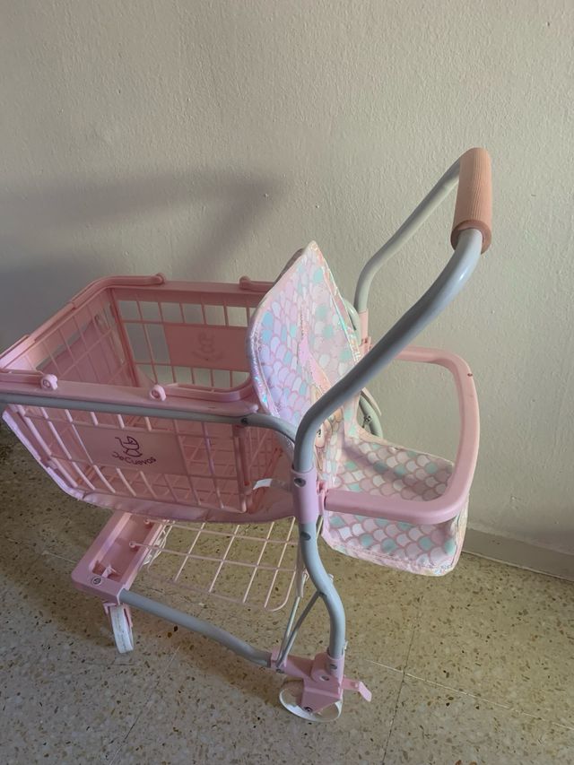 Carrito de compra para muñecos