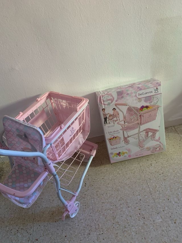 Carrito de compra para muñecos