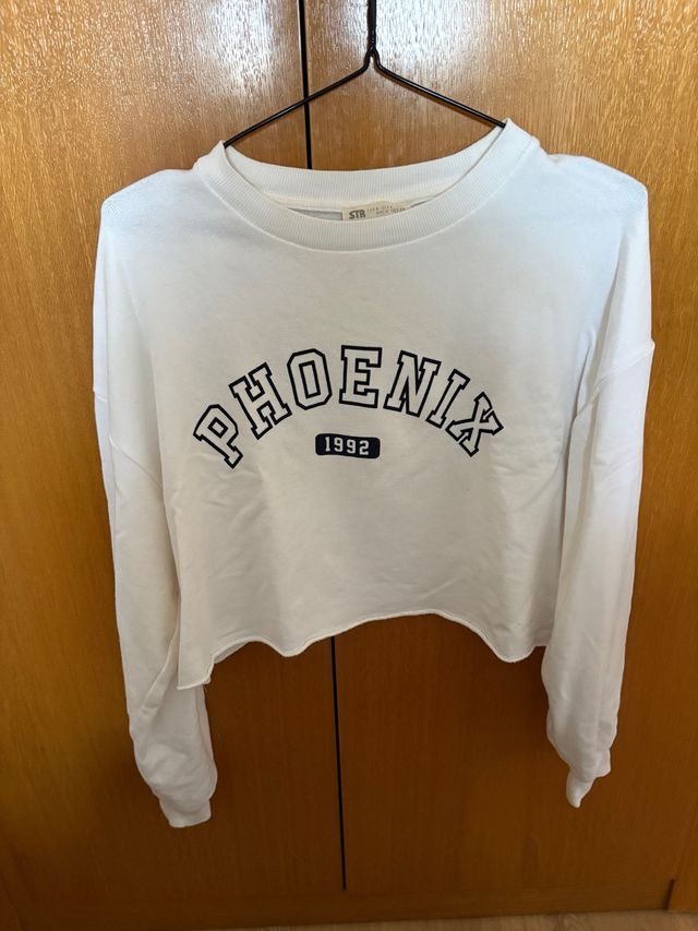 Sudadera crop Stradivarius