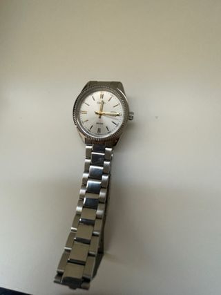 Reloj Casio Dorado y Plateado