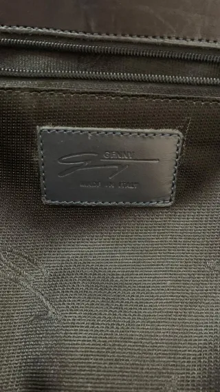 Borsa Genny vintage pelle nera fibbia oro