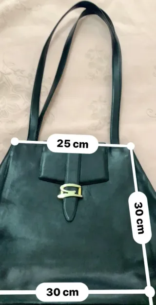 Borsa Genny vintage pelle nera fibbia oro