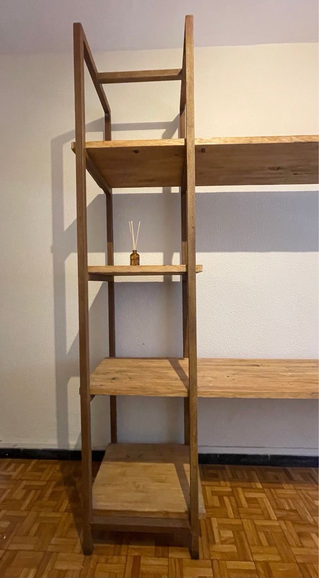 Estantería y escritorio madera y metal