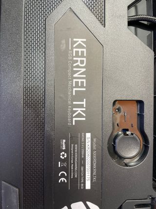 Teclado Gaming Krom kerner TKL