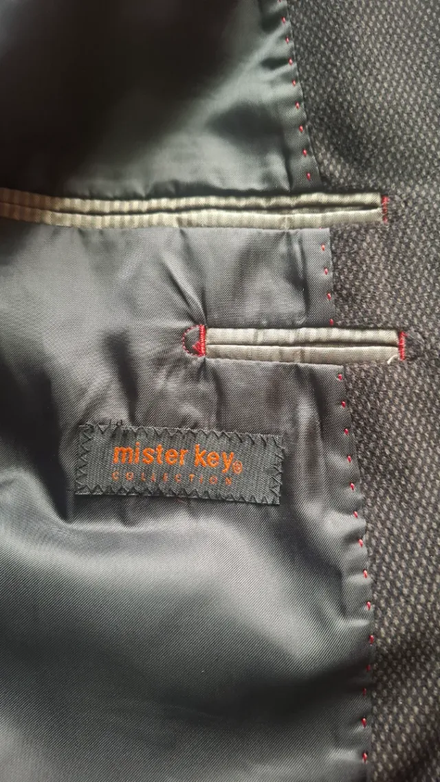 Americana caballero Mister Key negra