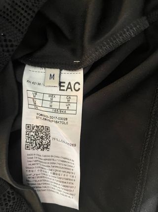 Top Guess Negro Manga Acampanada Talla M