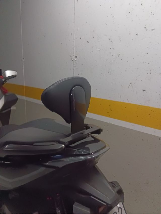 Respaldo para moto SHAD